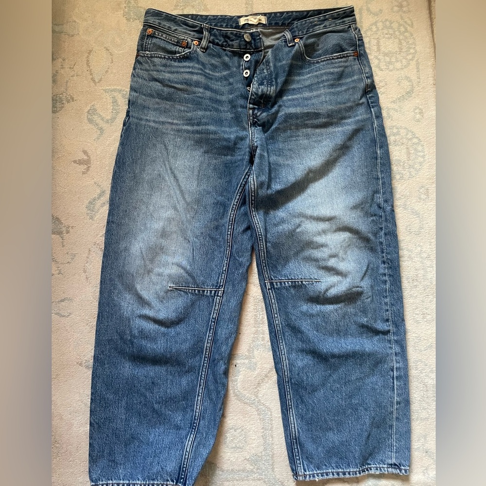 Madewell The Darted Barrel-Leg Jean